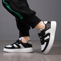 Chaussures de sport pour enfants, filles, école, style tendance, nouvelle collection en gros, dessus en microfibre simple, EVA, marques mixtes
