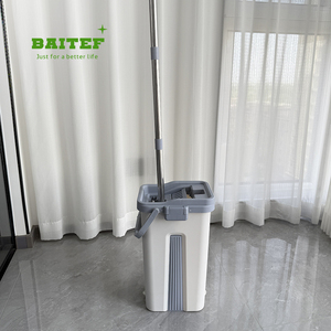 طقم عالي الجودة ودلو بمقبض فولاذية قابلة للطي وعصارة لتنظيف الأرضيات وصرف المياه - Product Image 4