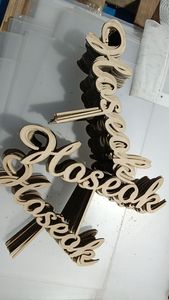 Porta-Nome in Legno Personalizzato con Incisione Laser per Idoli, Team K-<span class=keywords><strong>pop</strong></span>, <span class=keywords><strong>Artisti</strong></span> B-T-S - Product Image 5