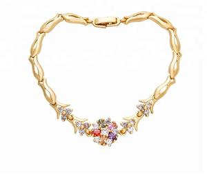 Brazalete Estilo Hawaiano, Chapado en Oro de 18K, Brazalete con Dijes Florales Estilo Saudí, Joyería de Oro de Moda Que No Se Deslustra, Directo de Fábrica - Product Image 5