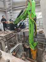 Bras de démolition mécanique télécommandé Mannick avec PLC pour excavatrice de 20 tonnes, alimenté par moteur, garantie de 6 mois