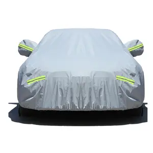 Chian गर्म यूनिवर्सल कार कवर निविड़ अंधकार Windproof Snowproof सनस्क्रीन सभी मौसम संरक्षण खरोंच प्रतिरोधी के साथ PEVA कपास