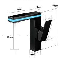 Robinet de salle de bain intelligent à affichage numérique, mitigeur d'eau chaude et froide avec lumière ambiante LED pour lavabo d'hôtel