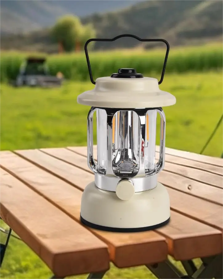 Outdoor Camping Lantern Retro Light Portable Led Emergency Lamp Atmosphere Light For Garden Yard Camping Lights 4*AA Battery