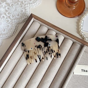 Peigne en résine vintage à imprimé léopard, style élégant, fait main, orné de strass, mini et compact, inspiré du design japonais et coréen - Product Image 6