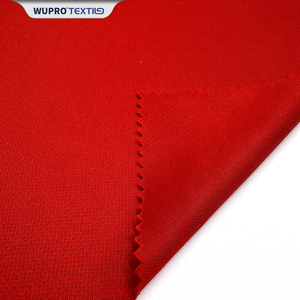 Màu đỏ nhanh chóng khô <span class=keywords><strong>Interlock</strong></span> 100% <span class=keywords><strong>polyester</strong></span> minimatt vải 150Gsm sợi nhỏ dây giày vải lưới vải - Product Image 4