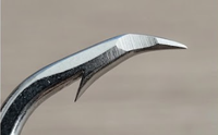 Hameçons robustes en acier inoxydable pour la pêche au jigging en eau salée, destinés aux techniques de pêche en mer ciblant les requins et les marlins en position de courant.