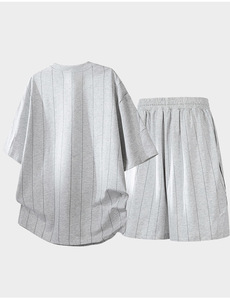 Conjunto de dos piezas para <span class=keywords><strong>hombre</strong></span>, conjunto deportivo informal de cuello redondo, manga corta, verano, seda helada, emparejado con pantalones cortos, camiseta - Product Image 5