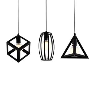 3 Lumière Table à Manger Escaliers Loft Industriel Bar <span class=keywords><strong>Escalier</strong></span> Vintage Suspendu Simple Métal Noir Fer <span class=keywords><strong>Cage</strong></span> Suspension <span class=keywords><strong>Lustre</strong></span> - Product Image 1