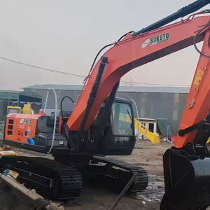 Excavadora Hitachi ZX240 de 24 toneladas usada de alta eficiencia con excavadora de alta calidad y bajas horas de trabajo a la venta - Product Image 1