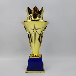 High <strong>Quality</strong> Crystal Business Sports Events Trophy Award Blank Custom <strong>Super</strong> Hero Crown Metal Crystal Base <strong>Shield</strong> Trophy Cup