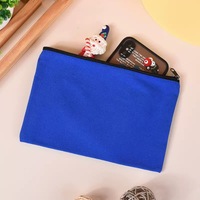 Tas Kosmetik Kasual Lembut Bergaris Musim Semi Musim Panas Baru dengan LOGO Custom Grosir, Tas Perjalanan Besar Portabel, Tas Makeup Tangan untuk Siswa