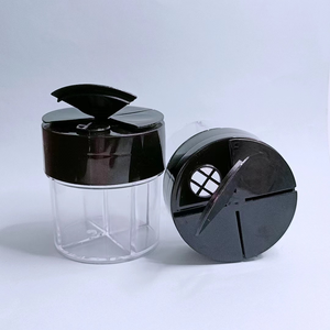 Mini-shaker 4-en-1 pour épices, portable, pour cuisine, camping, pique-nique, voyage - Product Image 3
