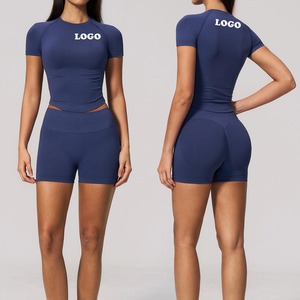Conjunto Deportivo Sin Costuras con Cuello Redondo y Manga Corta, Pantalones Cortos de Cintura Alta con Efecto Levanta Glúteos, Secado Rápido para Actividades Deportivas - Product Image 1