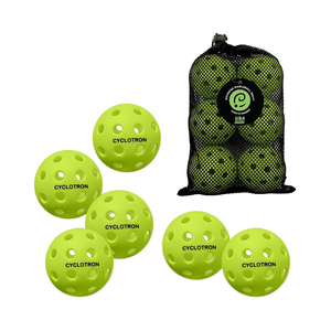 Bolas de plástico de 40 agujeros Premium aprobadas por USAP Bolas de vuelo verdaderas con alto rebote perfectamente equilibradas para uso en interiores/exteriores - Product Image 1