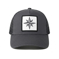 Gorra Trucker Personalizada al por Mayor con Logotipo Impreso, Gorra Trucker de 5 Paneles Estructurada para Hombre y Mujer con Visera Ligeramente Curvada