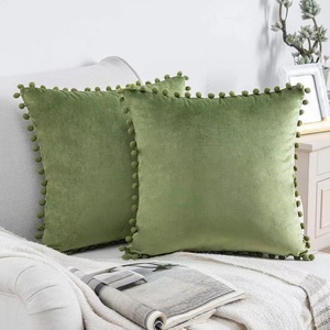 Derniers meubles décoratifs Velours luxe uni dentelle boule oreiller décoration de la maison taie d'oreiller <span class=keywords><strong>coussin</strong></span> - Product Image 3