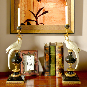 Paire de bougeoirs en céramique pour perroquet Chinoiserie Bougeoirs en céramique pour perroquet oiseau en céramique de couleur blanche et bleue pour la décoration intérieure - Product Image 5