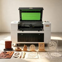 Graveur laser CO2 9060 pour les ateliers de personnalisation, la création de panneaux, de modèles, de cadeaux, d'emballages et de produits personnalisés
