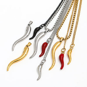 Collana Vintage con Ciondolo a Forma di Peperoncino Rosso 19mm in Acciaio Inox Placcato <span class=keywords><strong>Oro</strong></span>, Collana <span class=keywords><strong>Cornicello</strong></span> Italiano per Donne e Uomini - Product Image 2