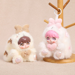 Gantungan Kunci Boneka Kelinci Bentuk Hati Super Lucu dari Source Factory, Terbuat dari 100% Poliester dan Vinyl, untuk Usia 14 Tahun ke Atas - Product Image 3