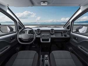 Vehículo eléctrico de nueva energía con rango de 230km 38.02kWh Batería 80KW/240NM Potencia para entrega de última milla <span class=keywords><strong>Coche</strong></span> EV - Product Image 6