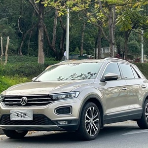 Vehículo de Segunda Mano, <span class=keywords><strong>T</strong></span>-<span class=keywords><strong>Roc</strong></span> <span class=keywords><strong>2019</strong></span>, 280TSI DSG 2WD, SUV a Gasolina, Volante a la Izquierda, 50k-75k Millas, 5 Asientos, Euro VI, Interior Limpio - Product Image 1