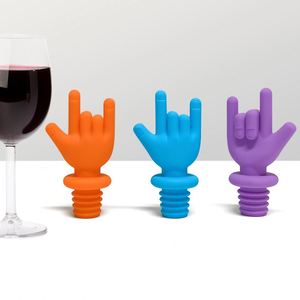 Wholesale Creative Rock Gesture Silicone <b>Wine</b> Stopper Reusable Food Grade Leak-proof Bottle Plug Sealer Fun Party Barware Gift - Product Image 4