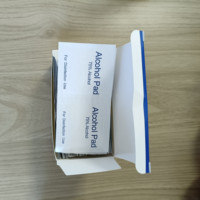 Lingettes désinfectantes jetables en non-tissé à 70 % d'alcool isopropylique, personnalisables, emballées individuellement, pour la vente en gros