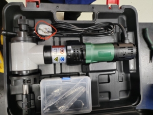 เครื่องลบคมท่อแบบติดตั้งภายใน ISE-30 สำหรับการลบคมท่อโลหะขนาด 18-28 มม. ด้วยวิธีการลบคมเย็น - Product Image 1