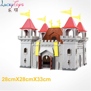 Puzzle de château médiéval à construire soi-même avec des figurines de chevaliers, de soldats et de catapultes pour un jeu imaginatif et le développement des compétences en STEM - Product Image 3