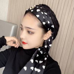 Elegante Sombrero Largo de Satén Ecológico, Transpirable y Resistente al Viento para Mujer, Ideal para Vacaciones al Aire Libre en Todas las Estaciones - Product Image 1