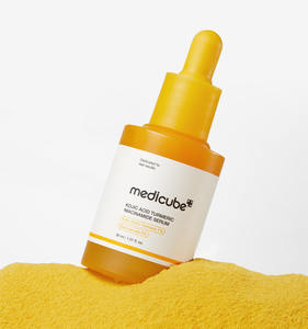 Suero de Ácido Kójico, Cúrcuma y Niacinamida medicube 30ml, Suero de Ácido Kójico, Cúrcuma y Niacinamida para Iluminar la Piel Opaca y Aclarar las Manchas Oscuras - Product Image 4
