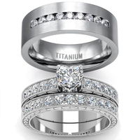 Bague de couple en zircon à la mode Bague en acier inoxydable pour femme Ensemble de bagues de mariage en diamant pour les couples