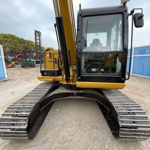Excavatrice hydraulique d'occasion de 8 tonnes, modèle Cat 308E, en bon état, avec moteur de flèche pivotante, pompe et boîte de vitesses. - Product Image 5
