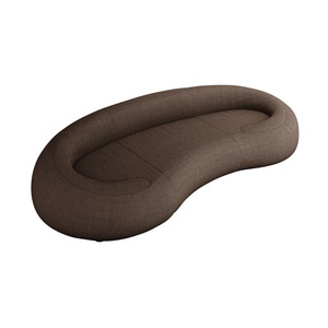 Sofá Curvo Moderno de Mediados de Siglo HDC, Sofá <span class=keywords><strong>Madison</strong></span> de Diseño Hecho a Mano, Personalizado para Sala de Estar, Hogar de Lujo, Club - Product Image 5