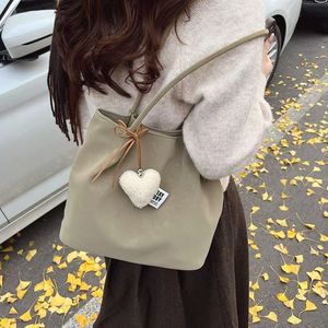 Bolsos Casuales de Gran Capacidad para Mujer Más Vendidos en 2025, Bolsos de Hombro y Bandolera Simples de Color Sólido en Gamuza - Product Image 2