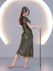 Abito da Danza del Ventre in Stile Egiziano con Paillettes e Strisce in Lamina d'Oro, in Seta/Cotone per Donne Adulte |   Costume di Carnevale Ispirato a Cleopatra - Product Image 3