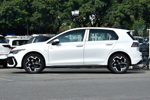<span class=keywords><strong>Venta</strong></span> Especial 2025 2026 <span class=keywords><strong>V</strong></span> W Golf 280TSI Automático Pro Sedán de 5 Puertas y 5 Asientos con 7 Velocidades Euro VI Volante a la Izquierda Autos Usados - Product Image 5