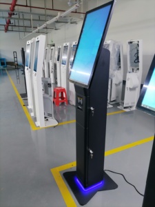 Kiosque d'enregistrement d'hôtel avec lecteur de carte NFC - Product Image 3