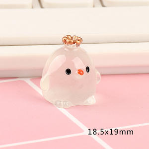 Nouveau Spot Supply Petit Dessin Animé Lumineux Couronne Poulet Résine Charme DIY Bijoux Accessoires - Product Image 4