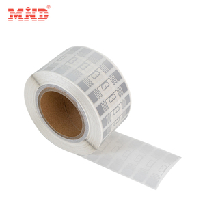 Dài phạm vi 860-960MHz <span class=keywords><strong>UHF</strong></span> RFID giấy <span class=keywords><strong>tag</strong></span> <span class=keywords><strong>Sticker</strong></span> RFID ướt Inlay với trở lại keo Pet Chất liệu <span class=keywords><strong>sticker</strong></span> cho hàng tồn kho theo dõi - Product Image 2