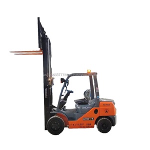 Montacargas de Paletas Diésel 4x4 de Segunda Mano, 1.5 Toneladas, Longitud de Horquilla 1000mm, Altura de Elevación 3000mm, 1 Año de Garantía, Fabricante Chino - Product Image 1