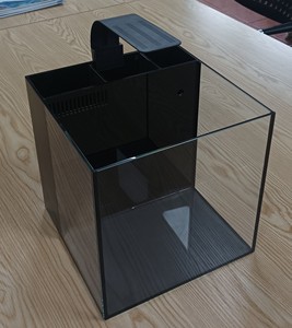 <span class=keywords><strong>Aquarium</strong></span> de bureau carré en verre écologique ultra-transparent avec <span class=keywords><strong>filtre</strong></span> arrière, adapté aux eaux douces et salées, taille personnalisable - Product Image 3