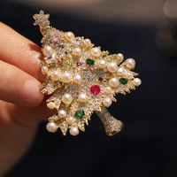 Broche Arbre de Noël en Perles d'Eau Douce de Luxe, Design Original XILIANGFEIZI, Nouveauté 2026, Cadeaux de Noël Haut de Gamme