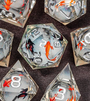 Dés polyédriques transparents en résine avec numérotation en argent sur le thème du poisson pour les jeux de divertissement