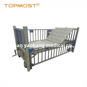 Cama de Hospitalización Pediátrica de Doble Mecanismo, Totalmente Cerrada, Modelo Manual YK-M108B 1600x770x500mm para Hospitales de Emergencias Pediátricas - Product Image 5