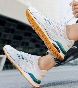 Zapatos deportivos de verano para hombre, transpirables, ligeros, resistentes al desgaste, antideslizantes, cómodos, con cordones, tendencia de moda, zapatos para correr, plataforma de malla, deportivos - Product Image 2