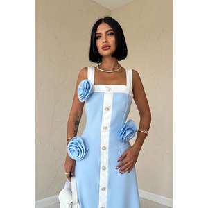 Robe Modeste à Bretelles Motif Rose Bleue Col Carré Taille Empire Col Halter pour Femme XS – Idéale Printemps/Automne – Vente en Gros ODM - Product Image 3