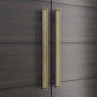 Poignées de porte en verre modernes de style chinois, jumelées à des poignées de porte en bois à double ouverture pour les boîtes de club et les salles de banquet
